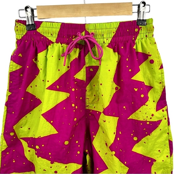 JORDAN Retro Poolside All Over Print Shorts - Picture 4 of 9